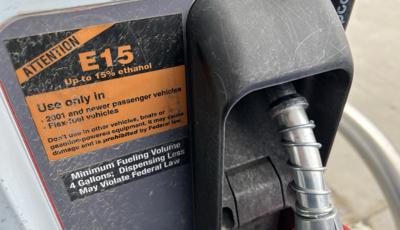 051826 E15 Pump.jpg