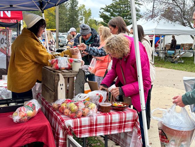 THREE LAKES PUMPKIN FEST