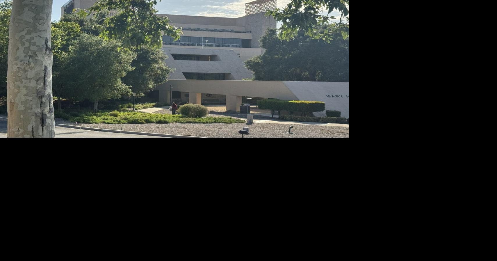 Jury Trial for Bribery Case: T.O. building inspector charged with soliciting bribe in exchange for city building permit