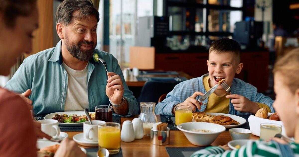 Iconic family restaurant chain down to just 3 locations