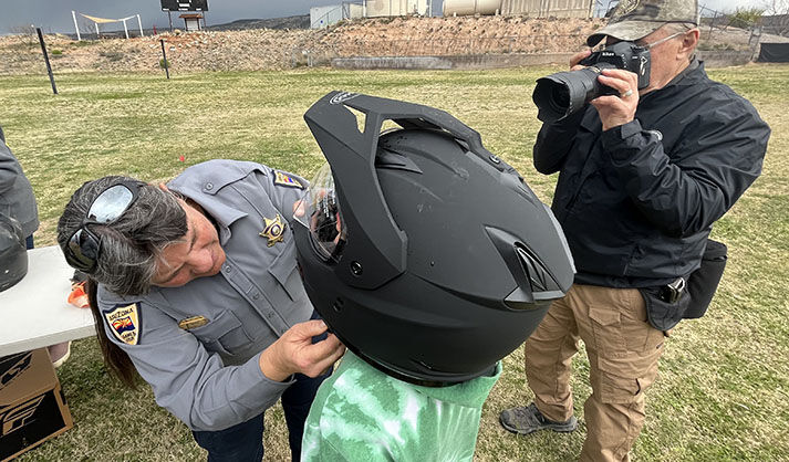 Oak Creek kids learn to ride safe | Features | verdenews.com