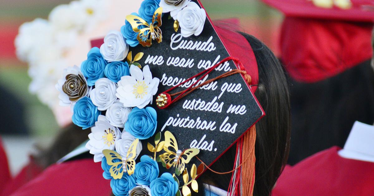 Graduation gap: Fewer of Arizona's growing number of graduates meet state standards