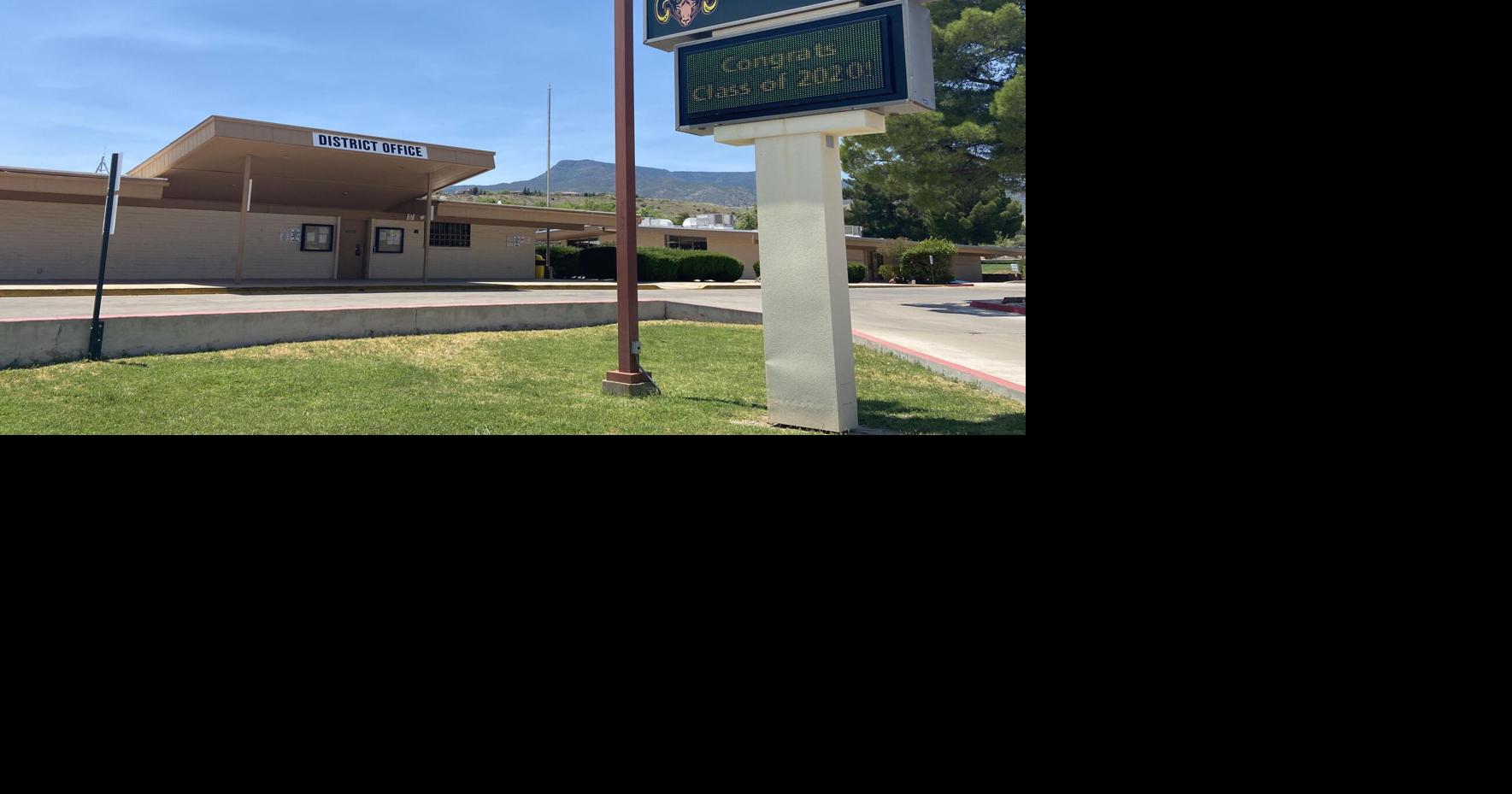 Police arrest man for drug possession at Clarkdale school News