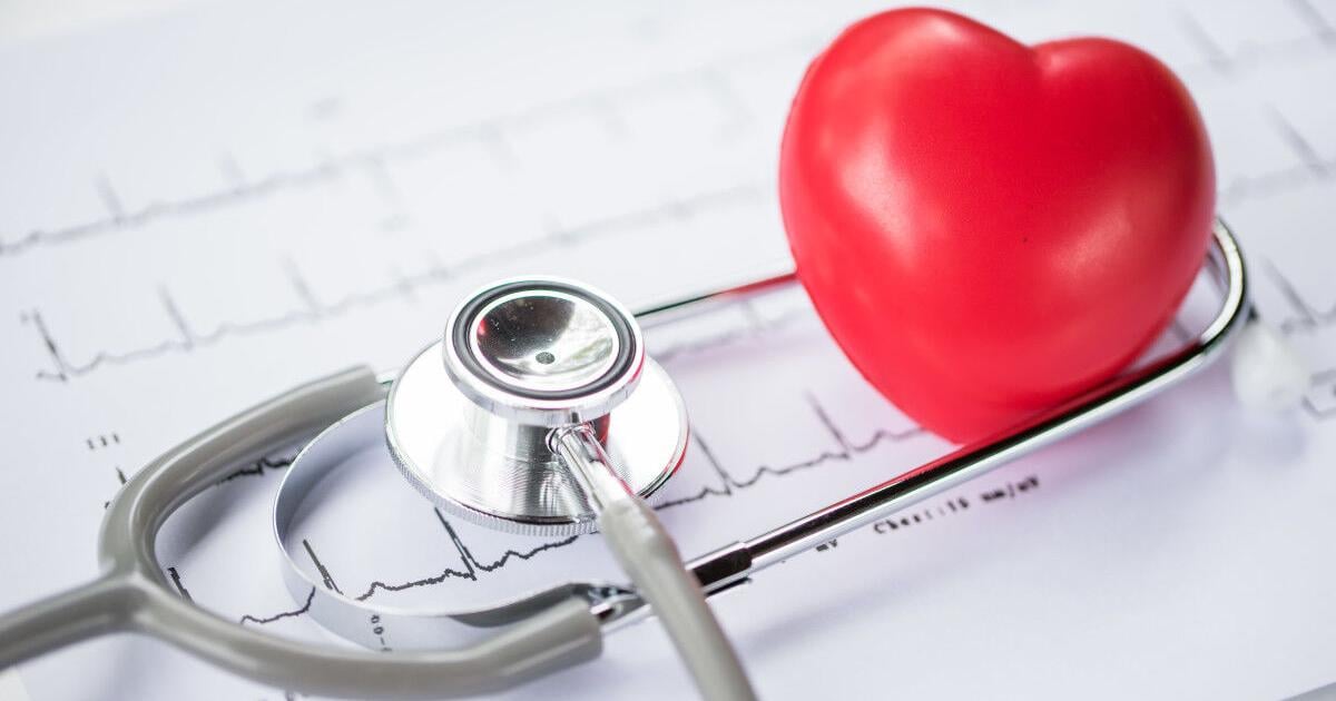 I'm a Cardiologist, and This 'Relaxing' Habit Is Actually Harming Your Heart Health