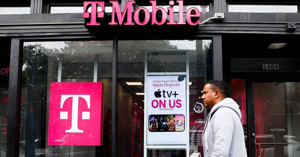 t-mobile-plans-to-lay-off-seven-percent-of-workforce-amid-heavy-competition