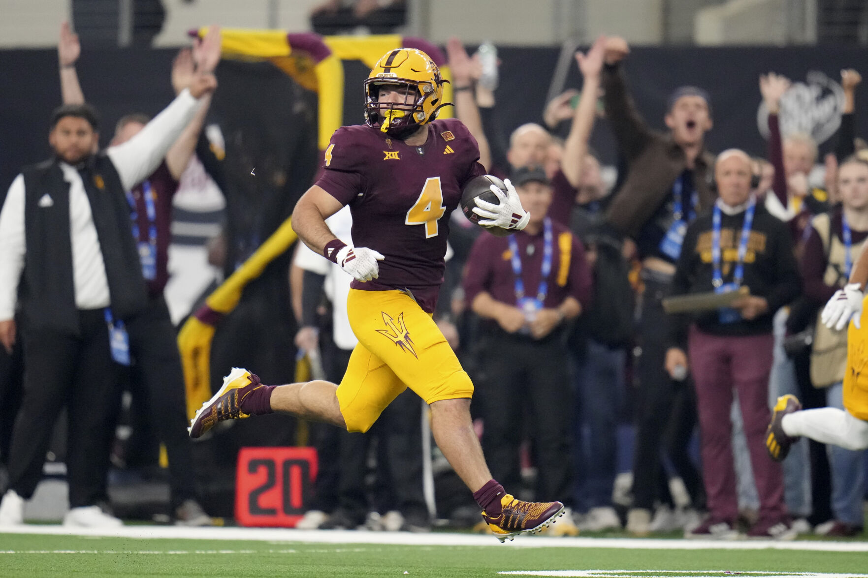 AP Player Of The Week: Arizona State's Cam Skattebo Put Up Big Numbers ...