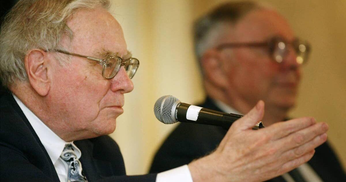 berkshire-hathaway-raises-its-stake-in-dal-stock
