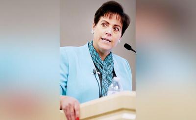 Lisa Rhine chosen to serve as new Yavapai College President | News ...