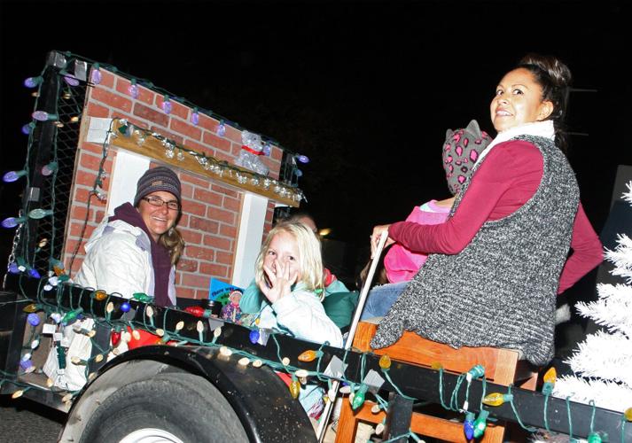 2016 Camp Verde Parade Of Lights Photo Galleries