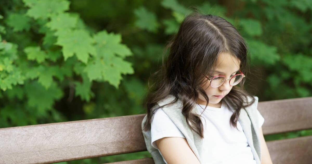 Child Psychologist Says Overpraising Kids Can Backfire—Here’s What To Say Instead