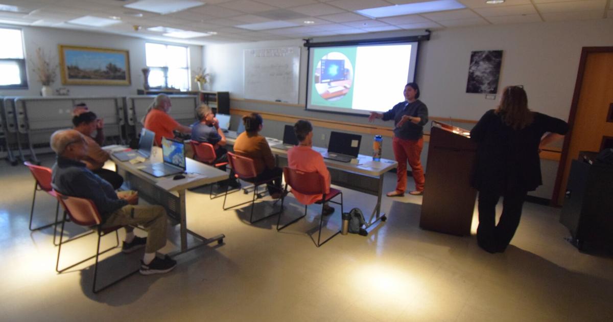 Tech Class Generic Tech class offers help regardless of language | News | verdenews.com