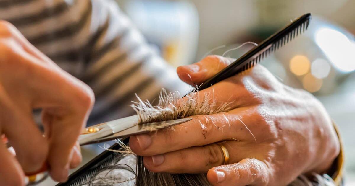 The ‘Safe’ Short Haircut That Is Actually Aging You (And What To Ask Your Stylist for Instead)
