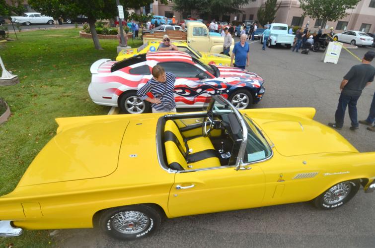 Cottonwood Village Dads Car Show Photo Galleries