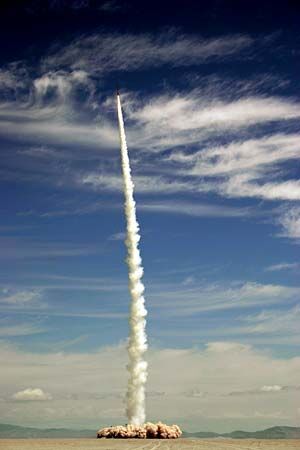 The world of high-powered rocketry | Features | verdenews.com