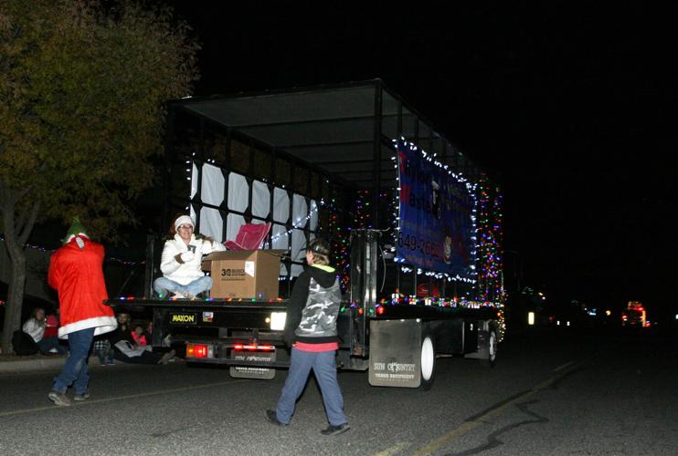 2016 Camp Verde Parade Of Lights Photo Galleries