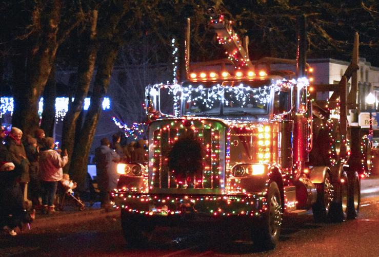 The Spirit of Christmas in Vernonia Photo Galleries