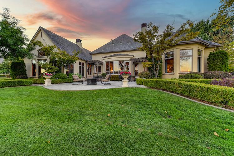 Greenview estate the epitome of luxury Village Homes