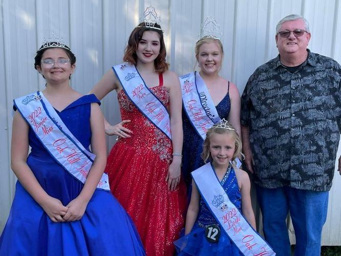 Oak Hill Festival of Flags Community