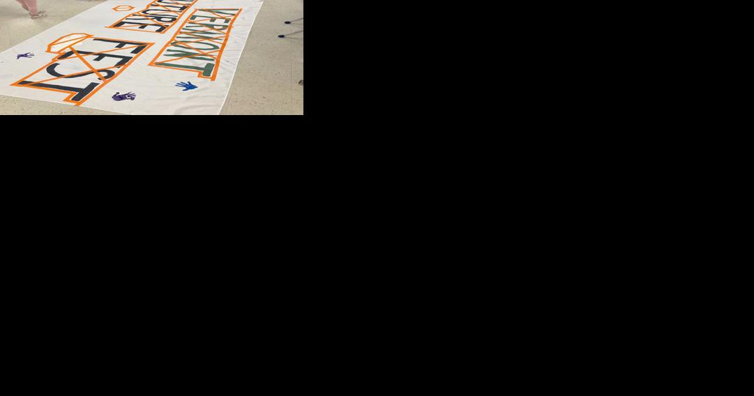 Students bring climate education to Jeffersonville Farmers Market - Vimarsana News