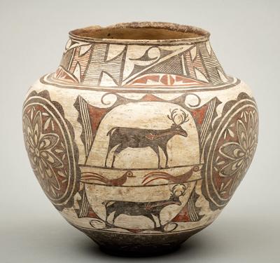 Pueblo pottery