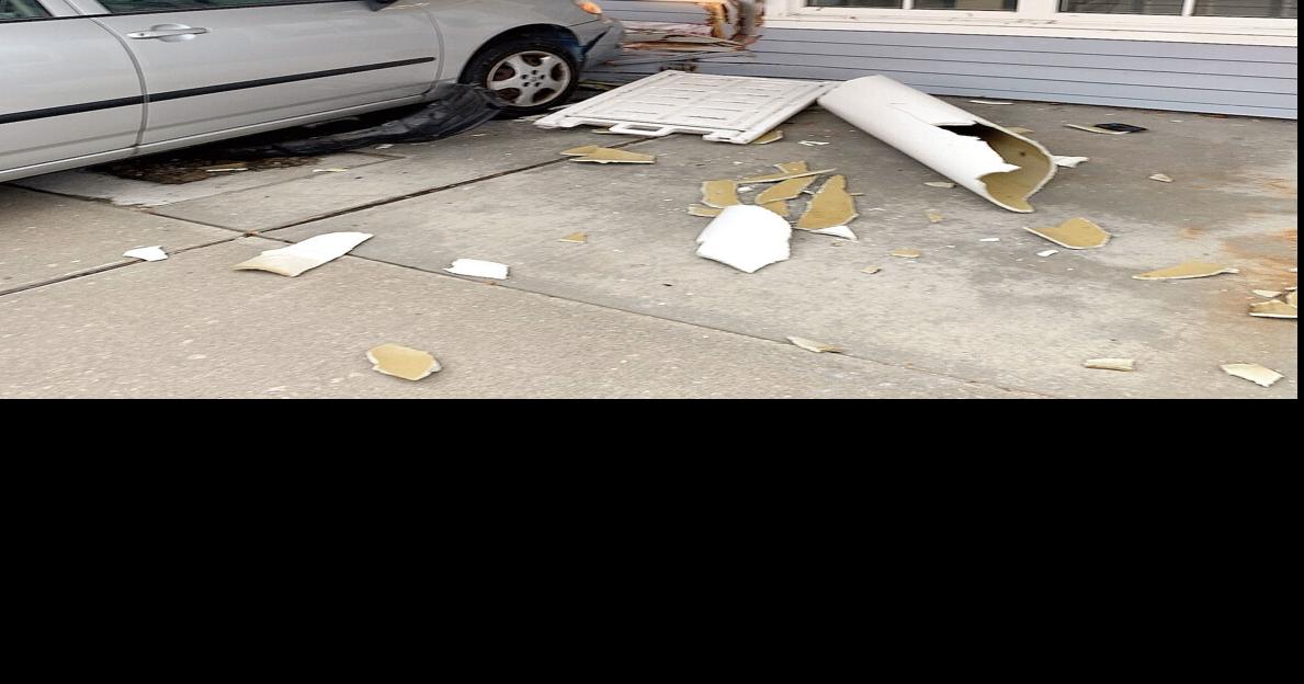 Car smashes into Shelburne Post Office Police, Fire And Rescue