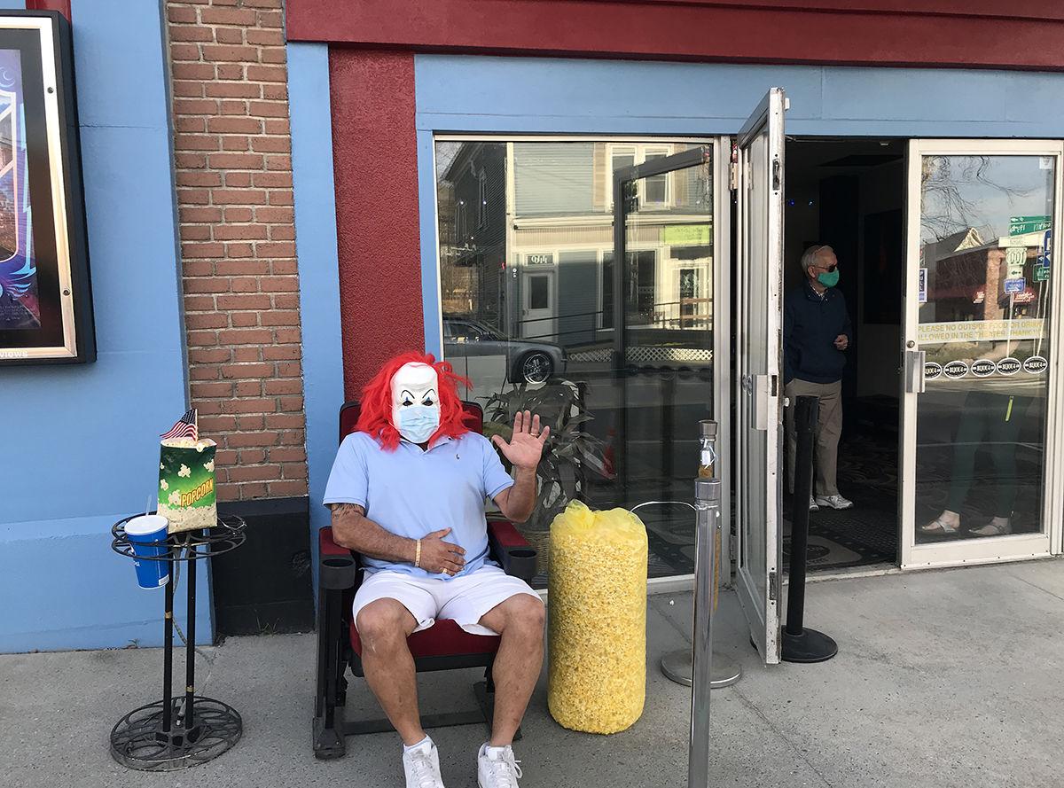 Curbside popcorn