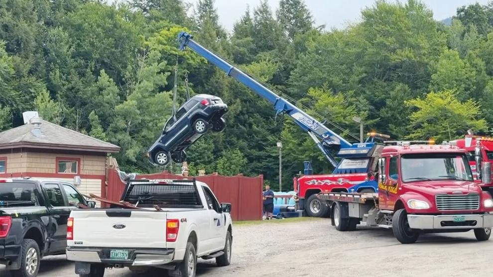 Vehicle crashes into pool at Smugglers’ Notch Resort