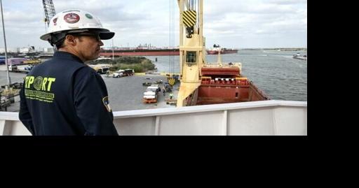 Texas port humming as Trump ramps up Venezuela oil