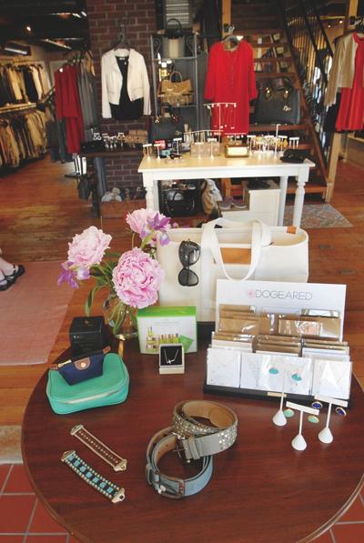 4393 Best clothing store: Green Envy