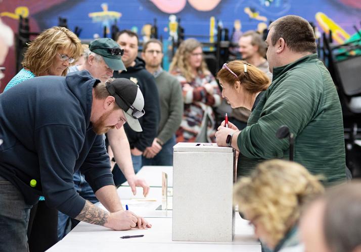 Duxbury Town Meeting Day 2020: Cast paper ballots