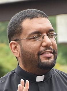 Rev. Devon Thomas