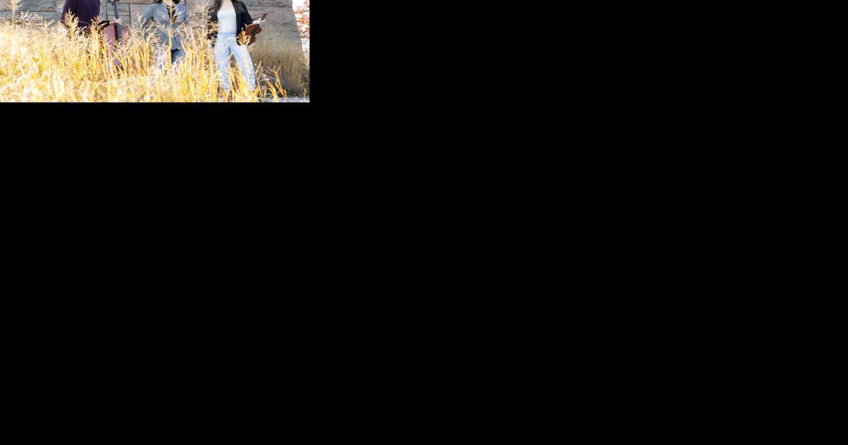 Trio Raconteur closes Noon Music in May series in Stowe - Vimarsana News