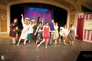 "Thoroughly Modern Millie" cast.