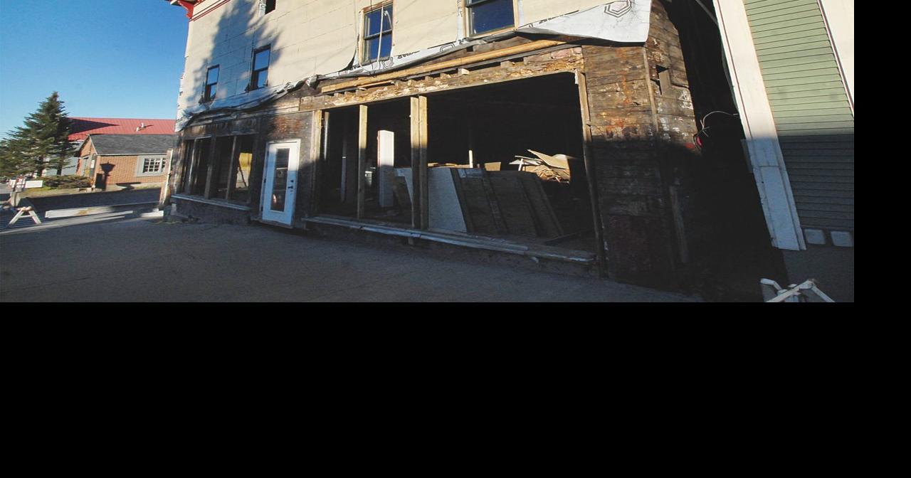Shaky building causes danger zone | Local News | vtcng.com