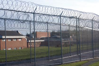 razor wire women