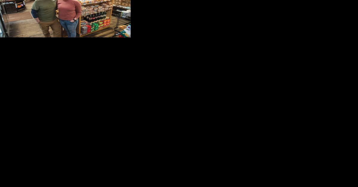 Couple operating Elmore Store announce departure - Vimarsana News