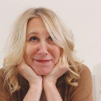 Burlington Comedy Diva performs “60 First Dates” Friday at Grange Hall