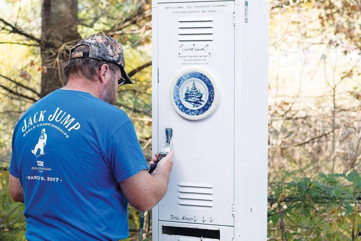 Volunteers Bring Disc Golf Course Above Par Local News Vtcng Com