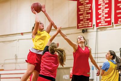Cvu Girls Basketball Team Young But Ready Sports Vtcng Com