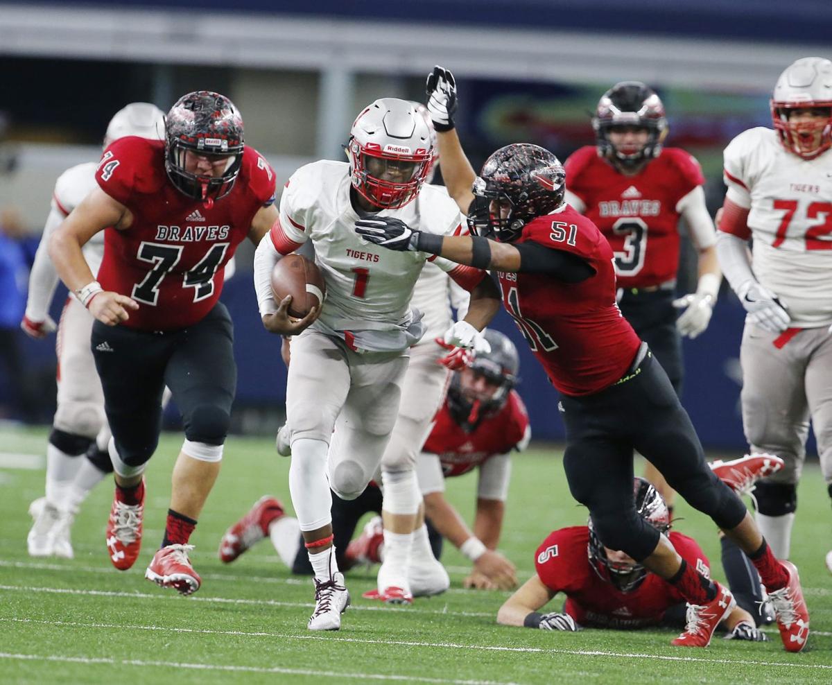 Bremond follows Roshauud Paul’s lead to 3rd consecutive state title, 49