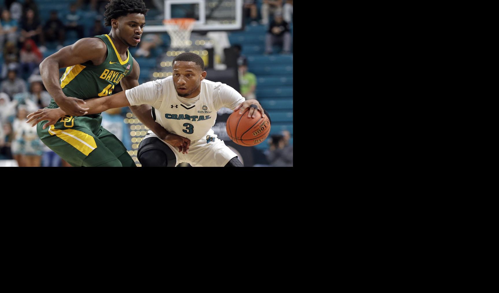 Bears Engulf Coastal Carolina With Wave Of Defensive Pressure 77