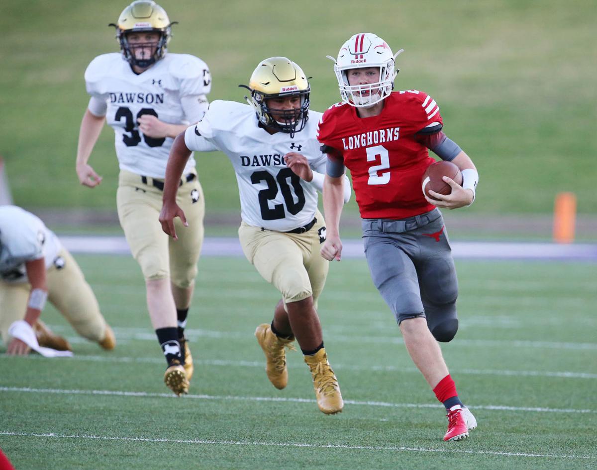 Axtell starts season with a bang of longrange bombs, downs Dawson, 5012