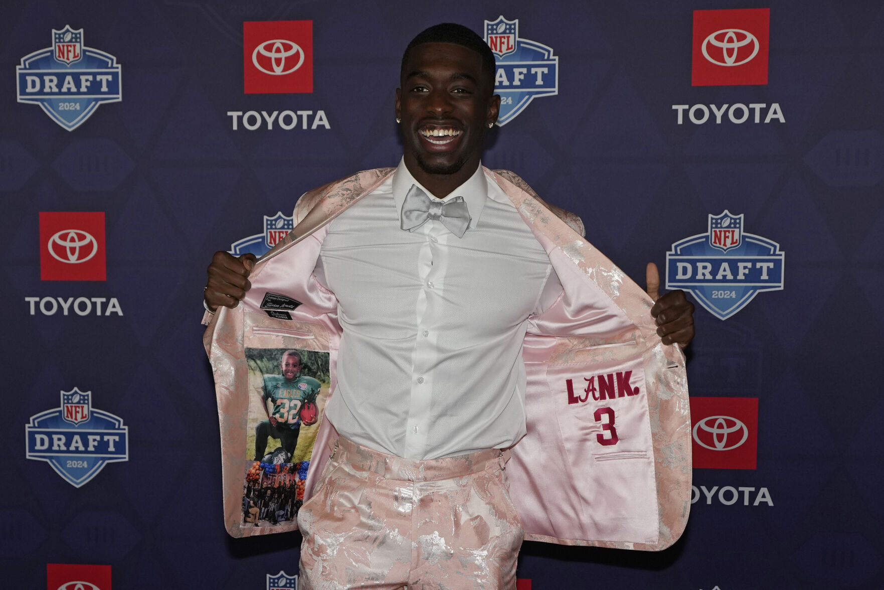 Draft gives players chance to flaunt style on red carpet