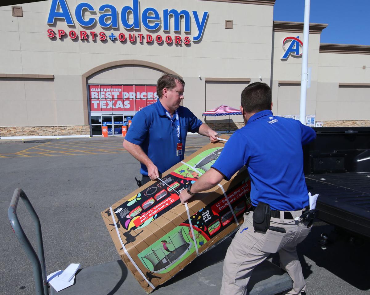Ready Or Not Waco Stores Welcome Retail To Go Business News Wacotrib Com
