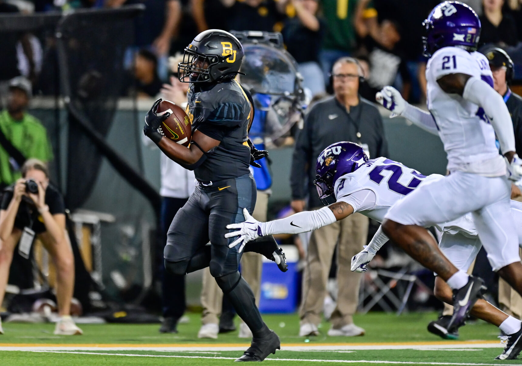 Baylor Notebook: Bryson Washington Runs All Over Frogs