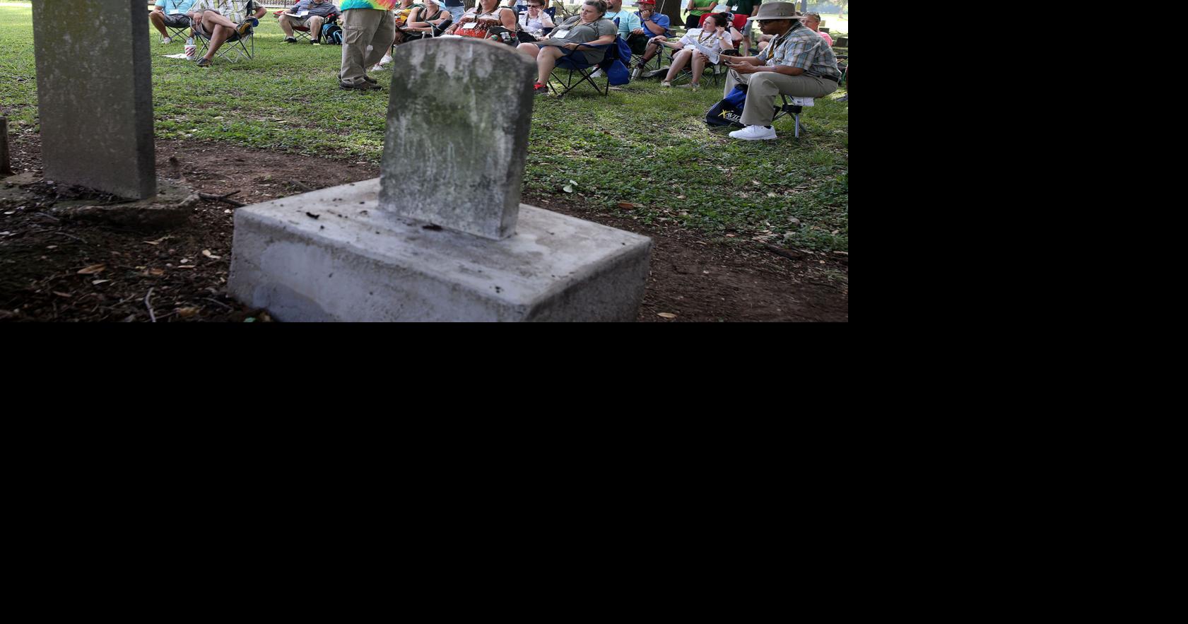 History teachers get lesson in student engagement with cemetery ...