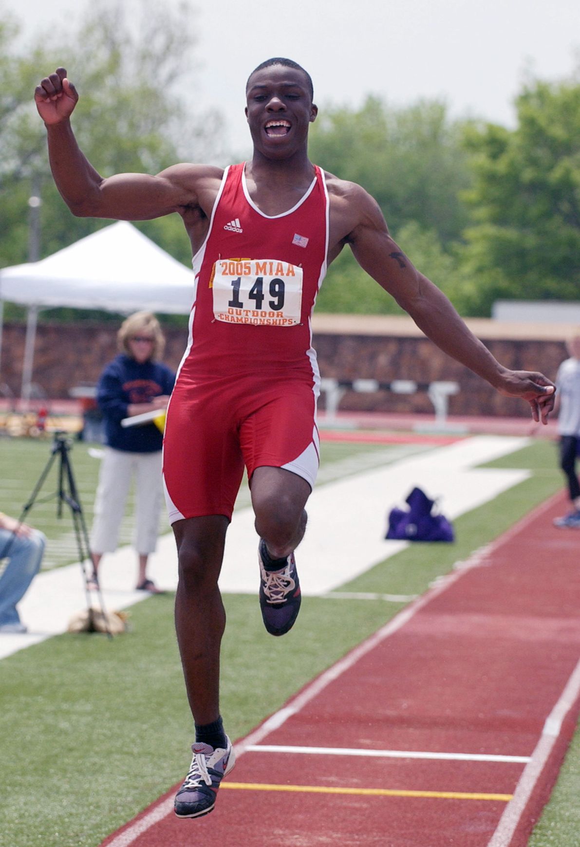 High school notebook: La Vega’s Jermaine Carpenter enters Pittsburg ...