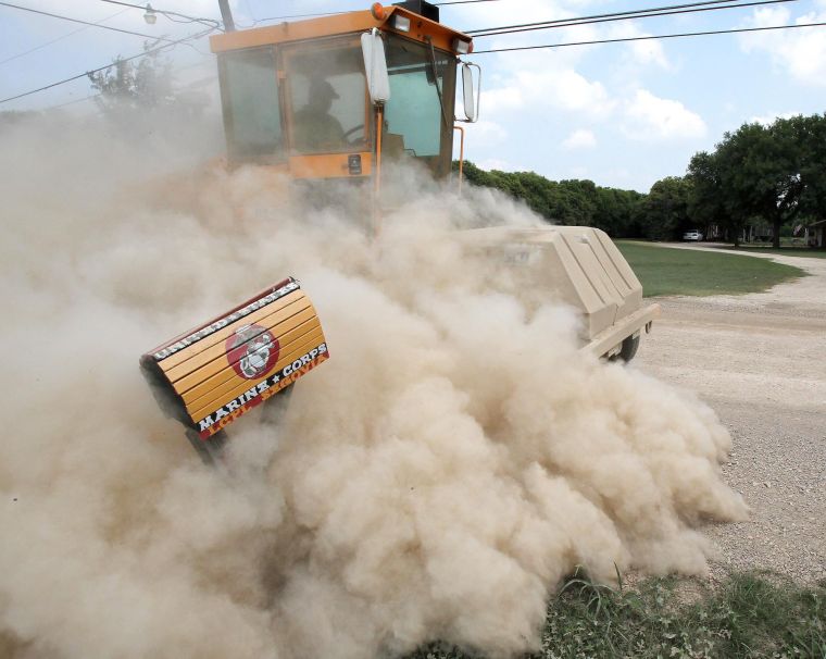 Robinson residents complain of excessive dust on Greig Drive Roads