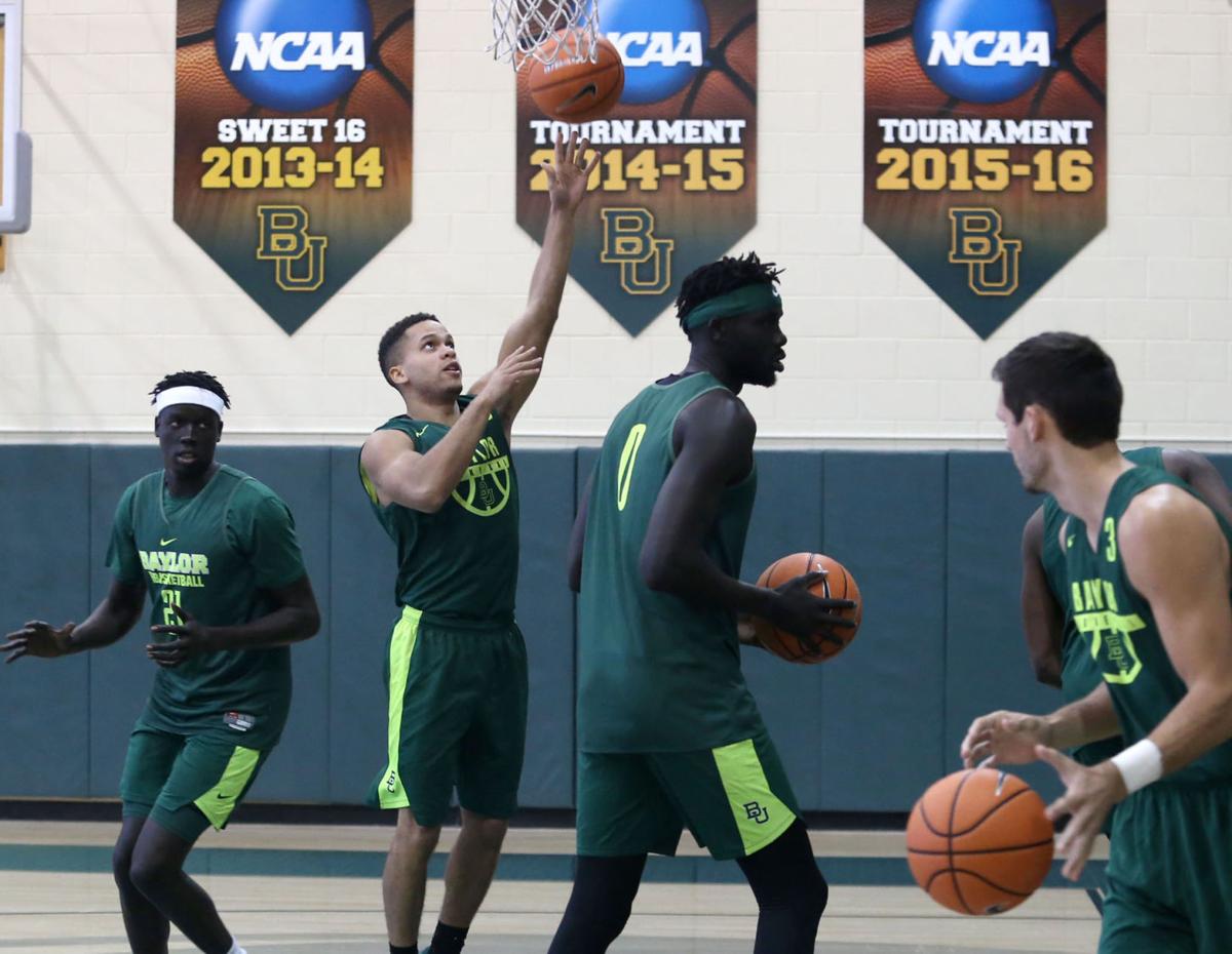 Baylor men happy to give back to Houston with Harvey relief game