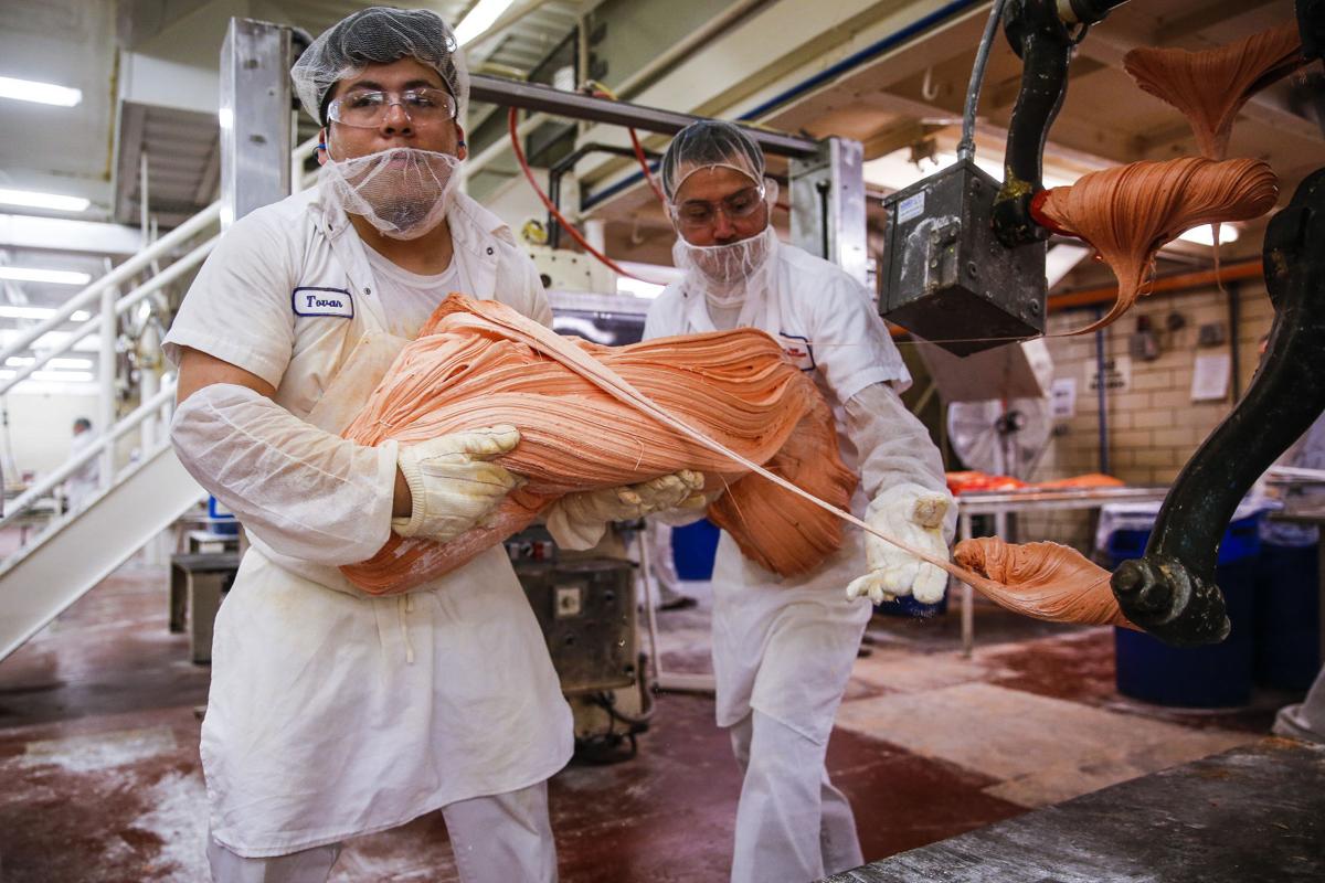 Texas Candy Maker Adapts To Market As Sugar Wars Rage On